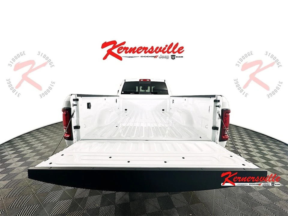 2026 Ram 2500 - Image 16 of 21