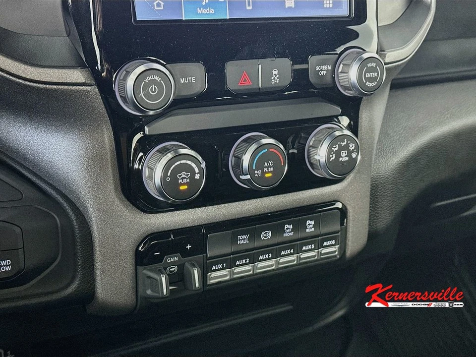 2026 Ram 2500 - Image 14 of 20
