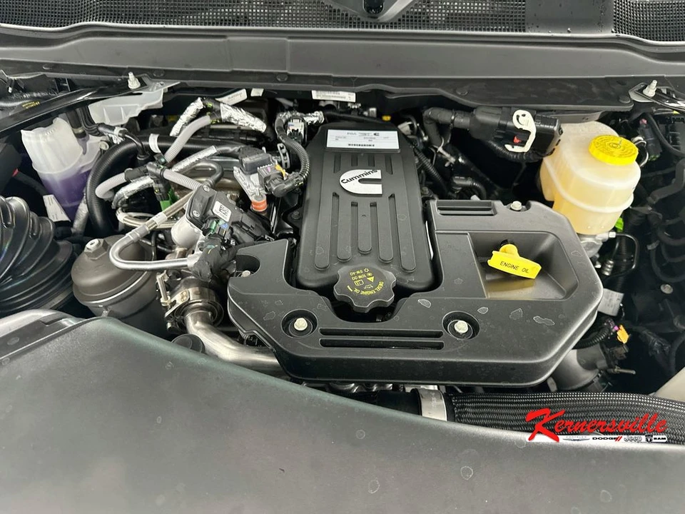 2026 Ram 2500 - Image 17 of 20