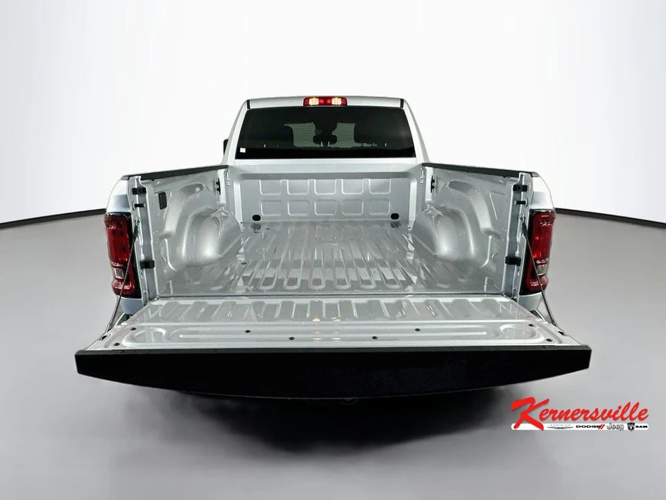 2026 Ram 2500 - Image 15 of 20