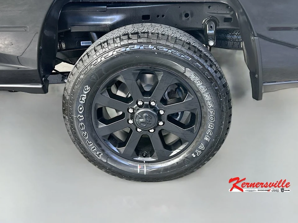 2026 Ram 2500 - Image 17 of 21