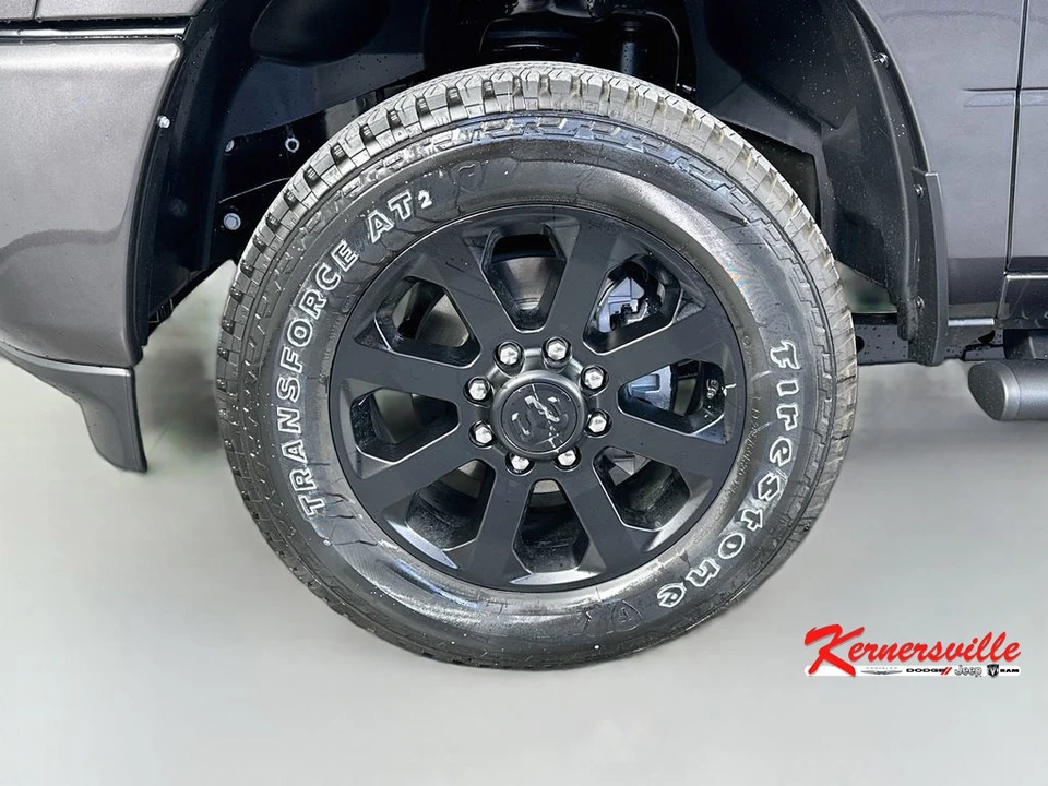 2026 Ram 2500 - Image 16 of 21