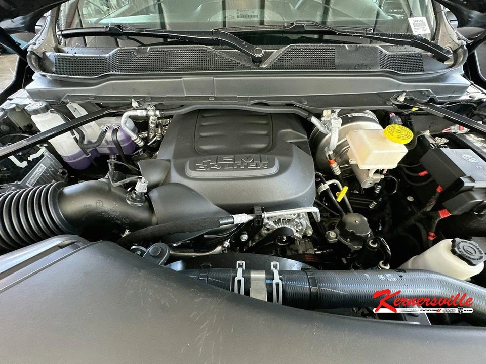 2026 Ram 2500 - Image 17 of 21