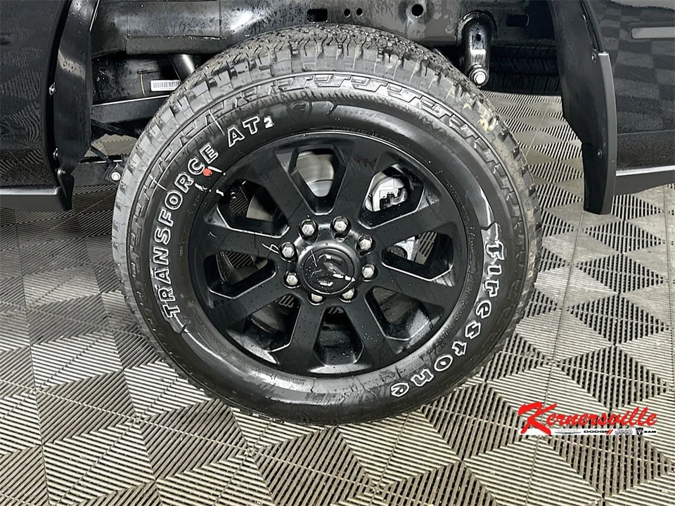 2026 Ram 2500 - Image 17 of 21