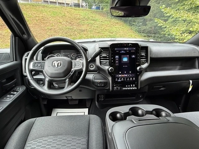 2026 Ram 2500 - Image 13 of 30