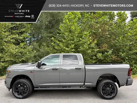 2026 Ram 2500 Black Express Crew 4WD Cummins SWB