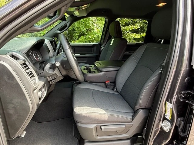 2026 Ram 2500 - Image 13 of 29