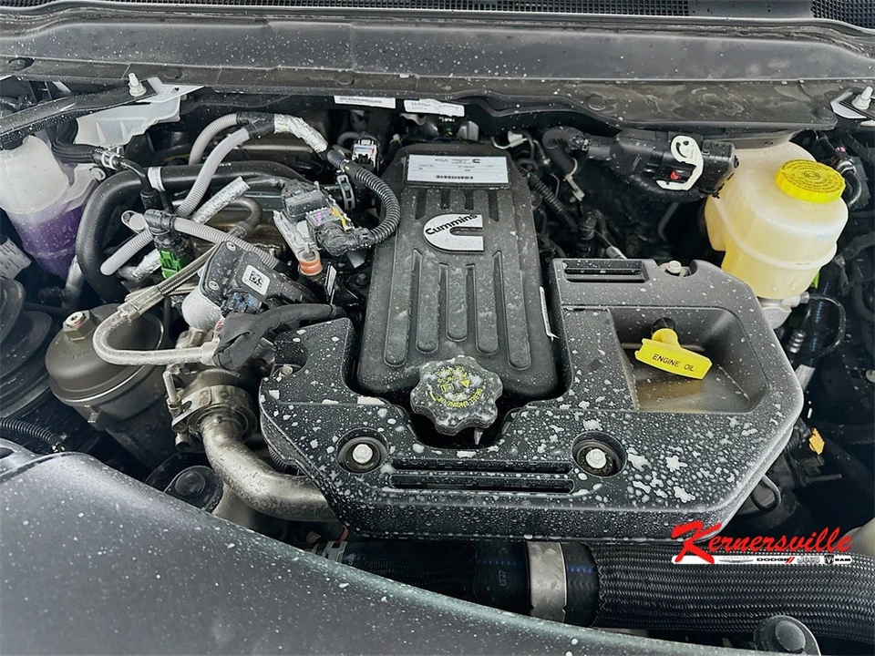 2026 Ram 2500 - Image 18 of 21