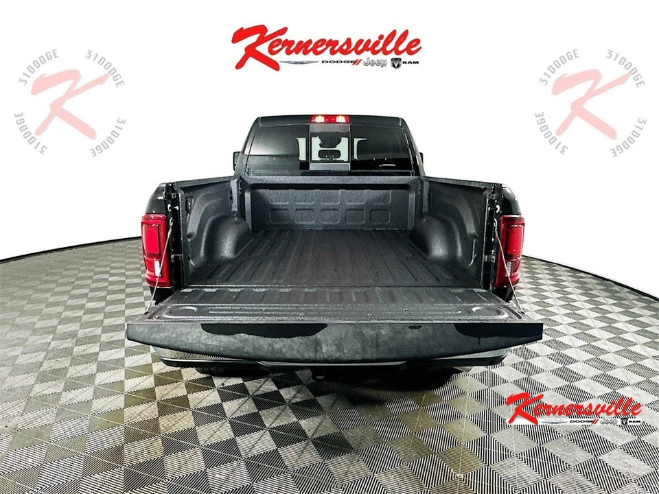2026 Ram 2500 - Image 16 of 21