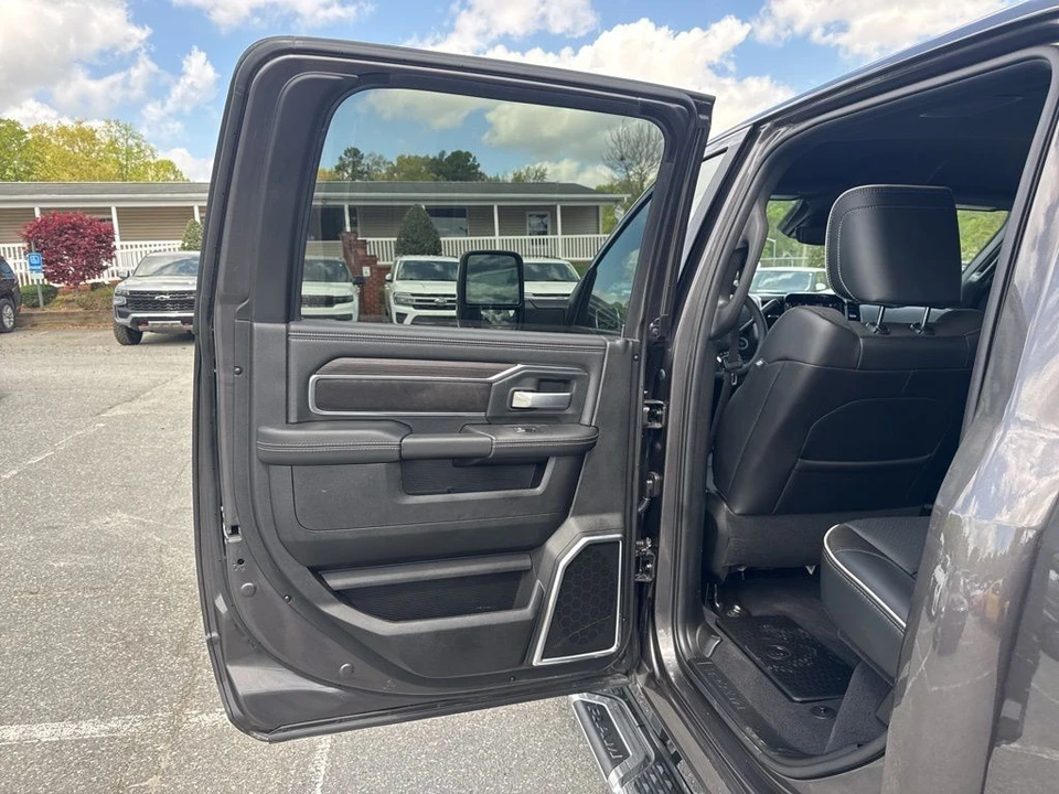 2026 Ram 2500 - Image 27 of 31