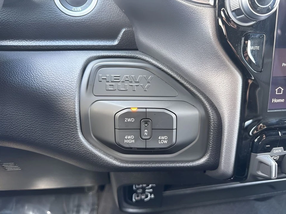 2026 Ram 2500 - Image 18 of 31