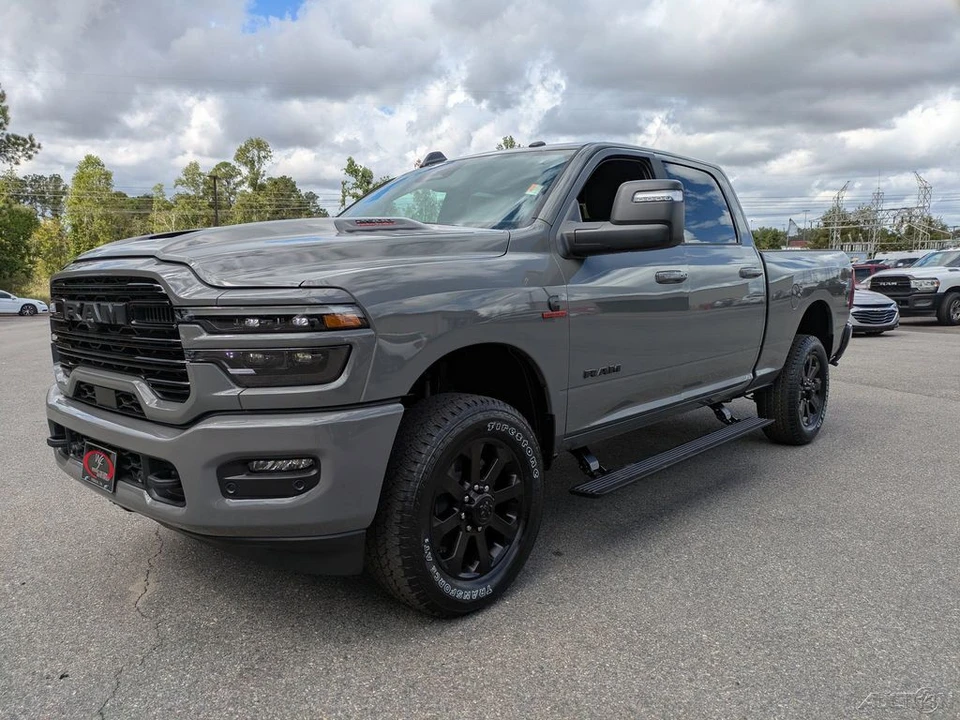 2026 Ram 2500 - Image 10 of 21