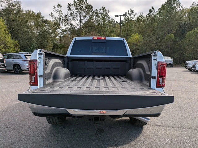 2026 Ram 2500 - Image 13 of 21