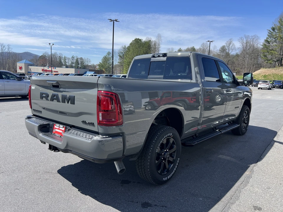 2026 Ram 2500 - Image 3 of 31