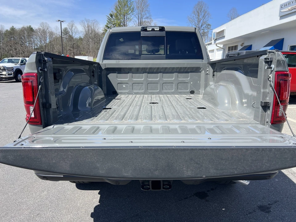 2026 Ram 2500 - Image 11 of 31