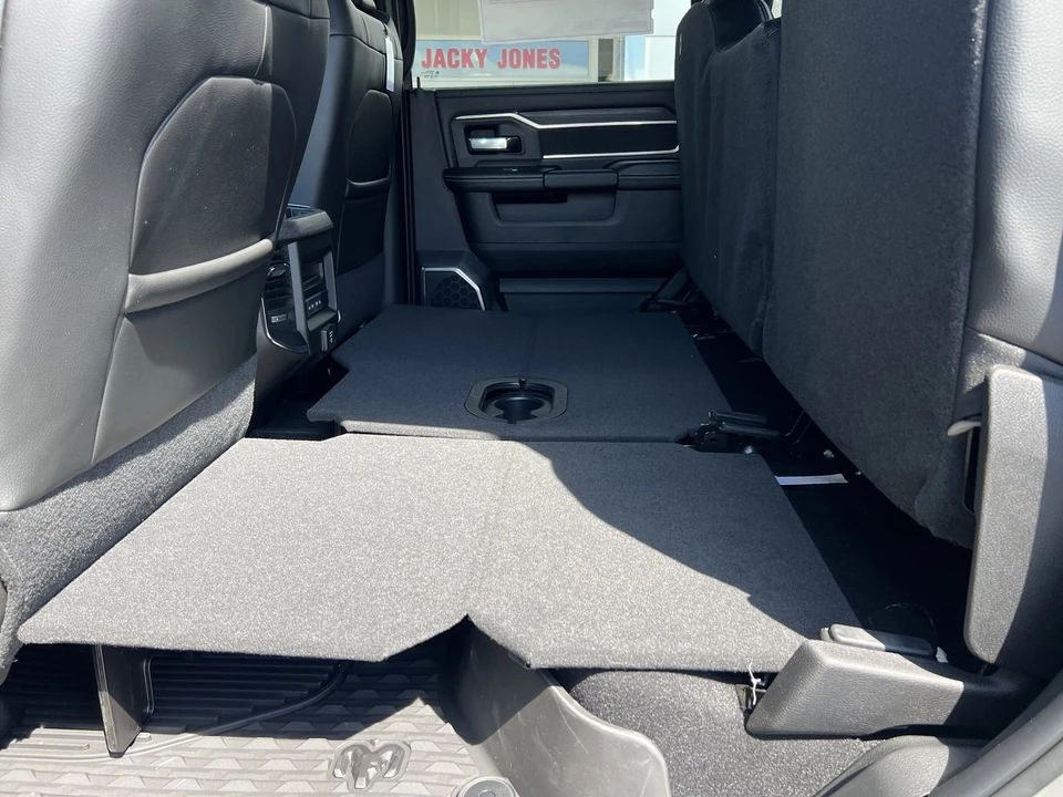 2026 Ram 2500 - Image 19 of 31