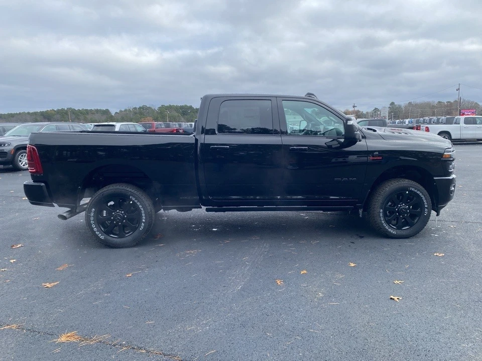 2026 Ram 2500 - Image 4 of 12
