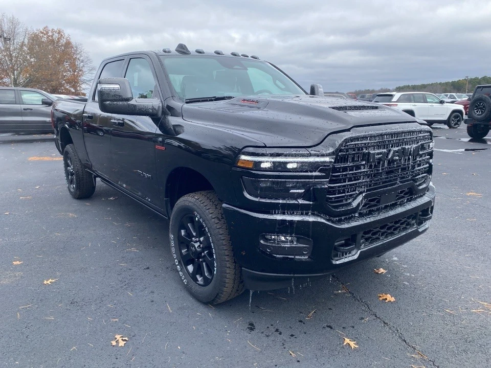2026 Ram 2500 - Image 3 of 12