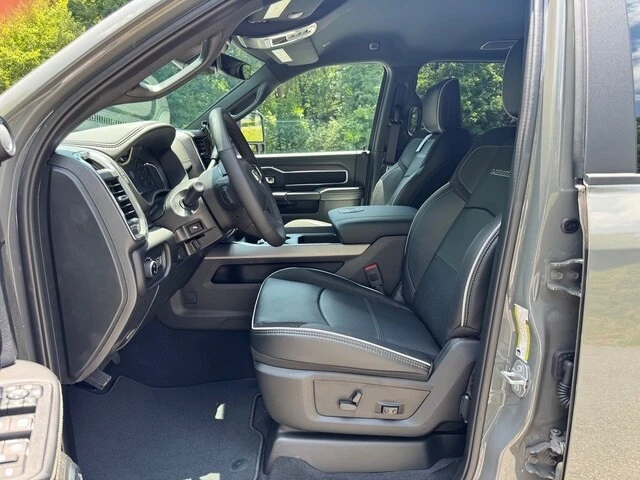 2026 Ram 2500 - Image 14 of 31