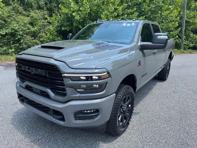 2026 Ram 2500 - Image 3 of 31