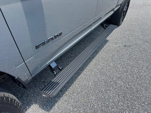 2026 Ram 2500 - Image 11 of 31