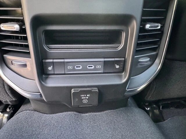 2026 Ram 2500 - Image 19 of 31