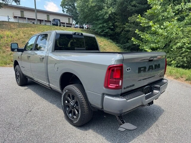 2026 Ram 2500 - Image 10 of 31