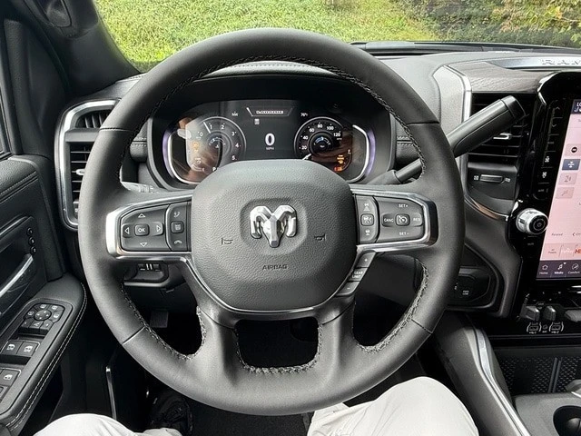 2026 Ram 2500 - Image 23 of 31