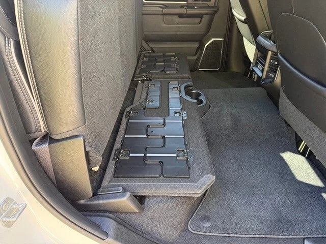 2026 Ram 2500 - Image 18 of 21