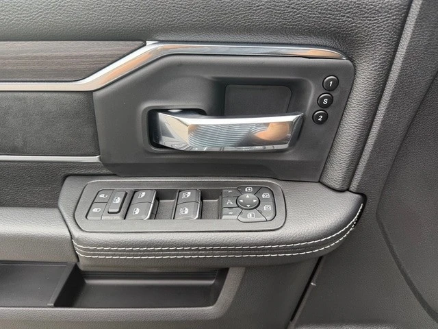 2026 Ram 2500 - Image 16 of 21