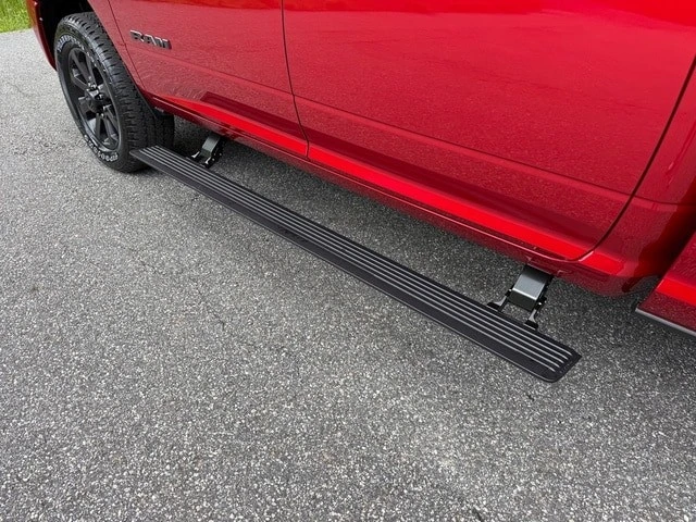 2026 Ram Heavy Duty - Image 12 of 31
