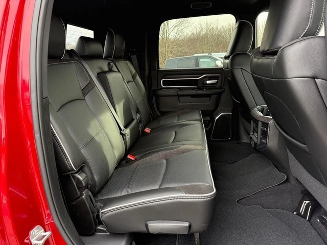 2026 Ram 2500 - Image 18 of 31