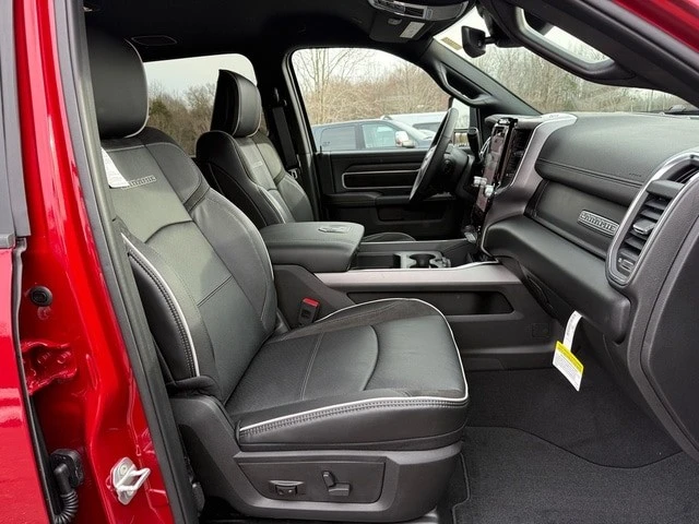 2026 Ram 2500 - Image 19 of 31