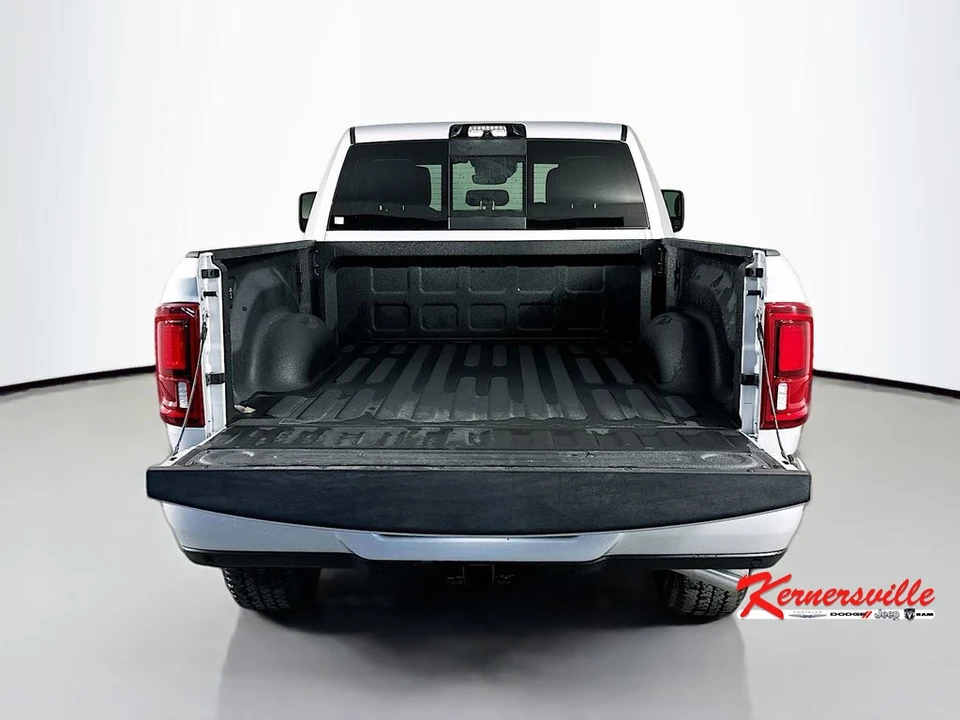 2026 Ram 2500 - Image 16 of 21