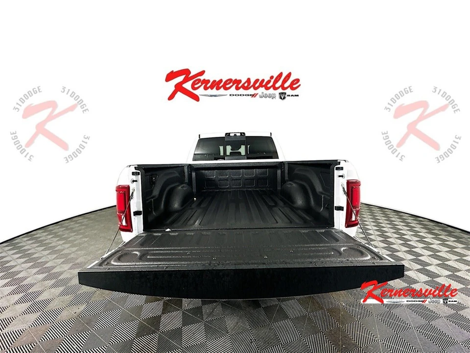 2026 Ram 2500 - Image 15 of 20