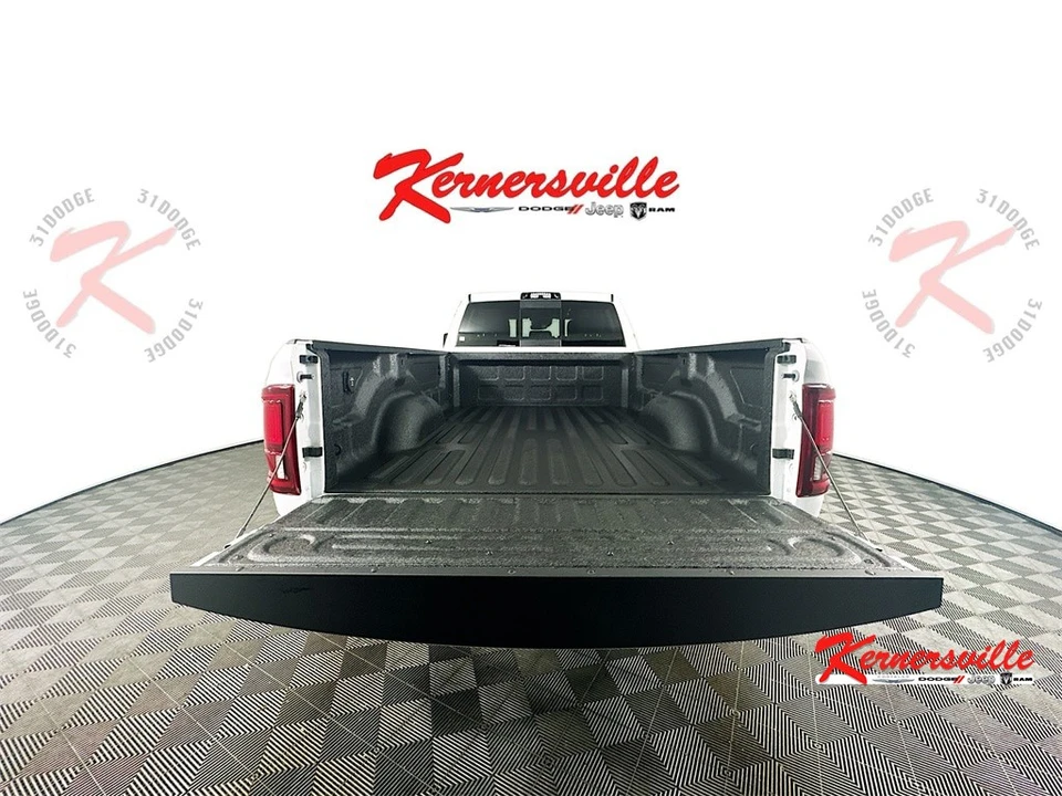 2026 Ram 2500 - Image 16 of 21