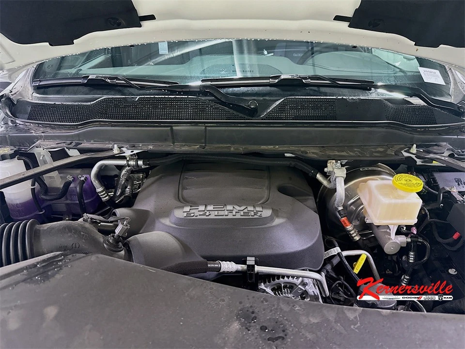 2026 Ram 2500 - Image 18 of 21