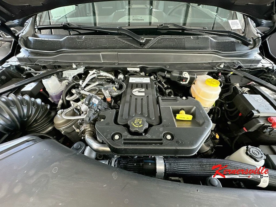 2026 Ram 2500 - Image 17 of 21