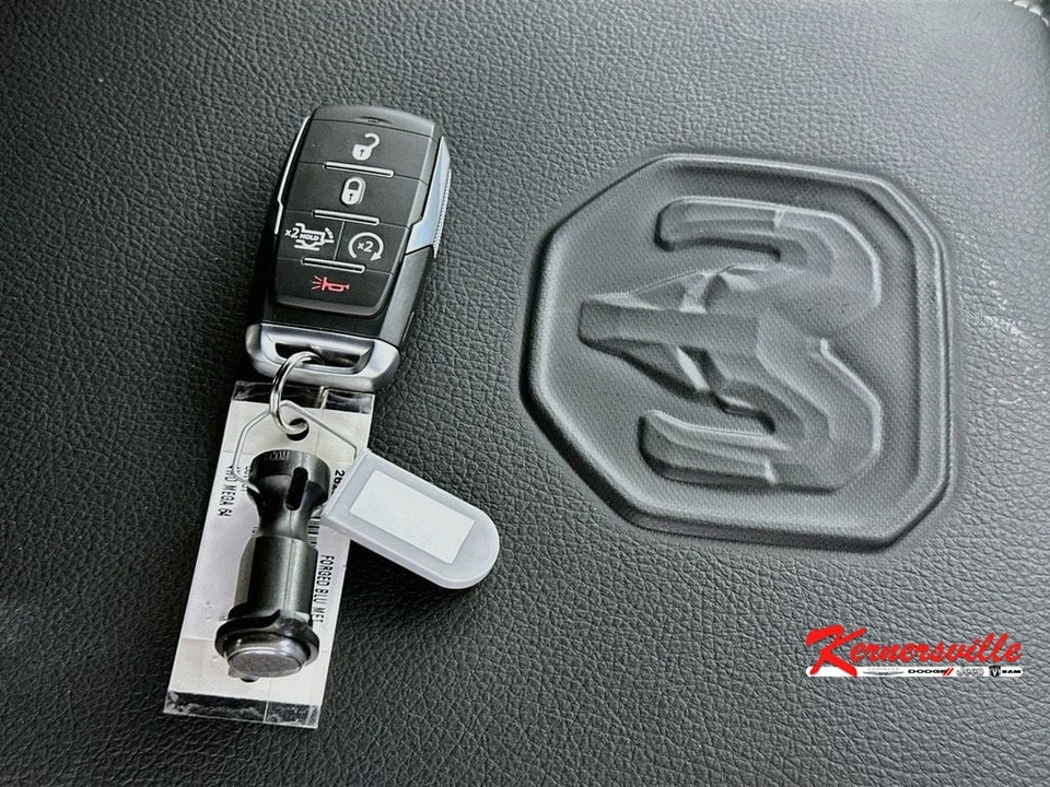 2026 Ram 2500 - Image 19 of 21