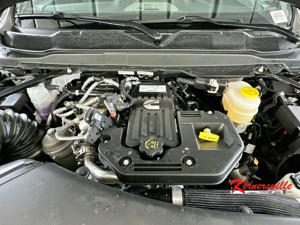 2026 Ram 2500 - Image 17 of 21