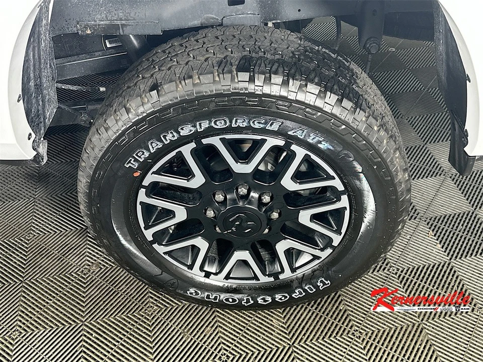 2026 Ram 2500 - Image 14 of 20