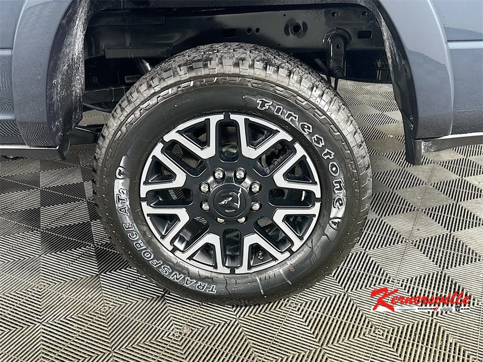 2026 Ram 2500 - Image 17 of 21