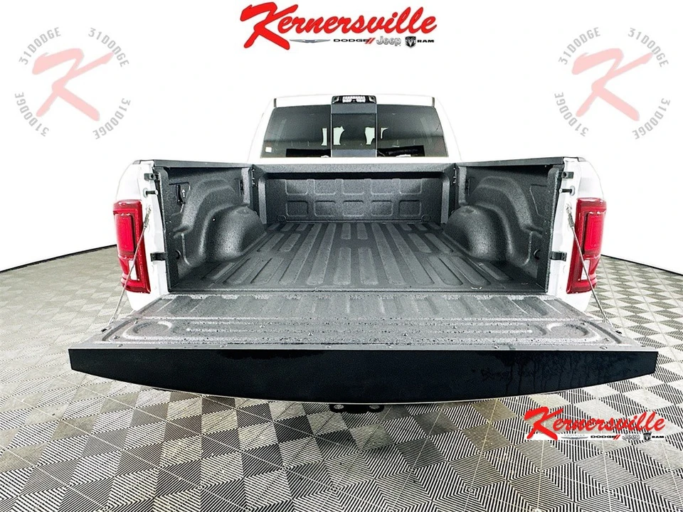 2026 Ram 2500 - Image 16 of 21