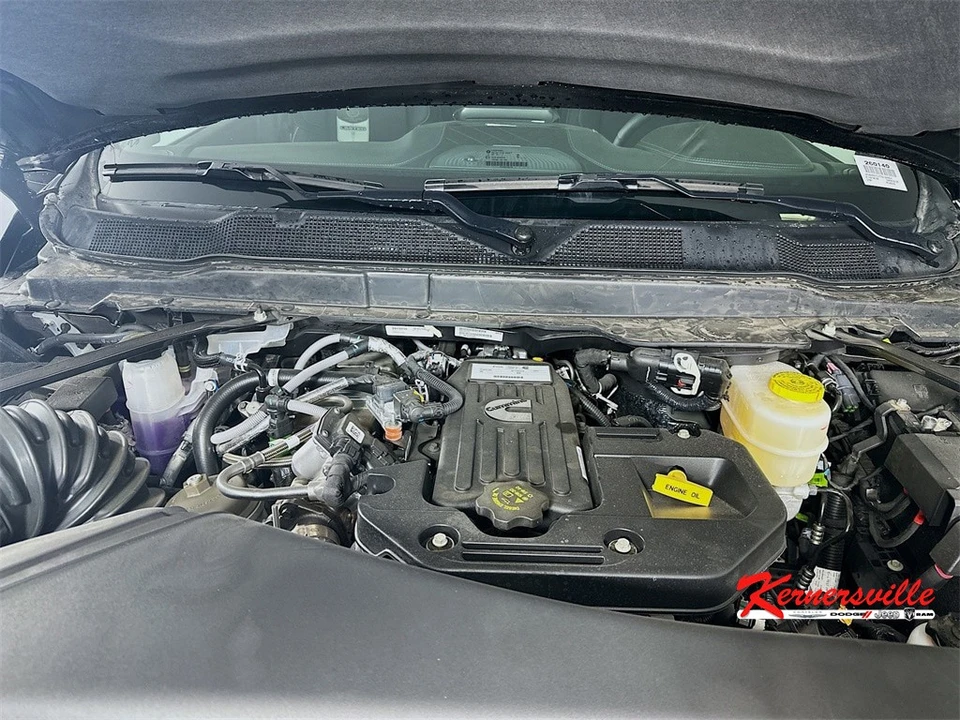 2026 Ram 2500 - Image 18 of 21