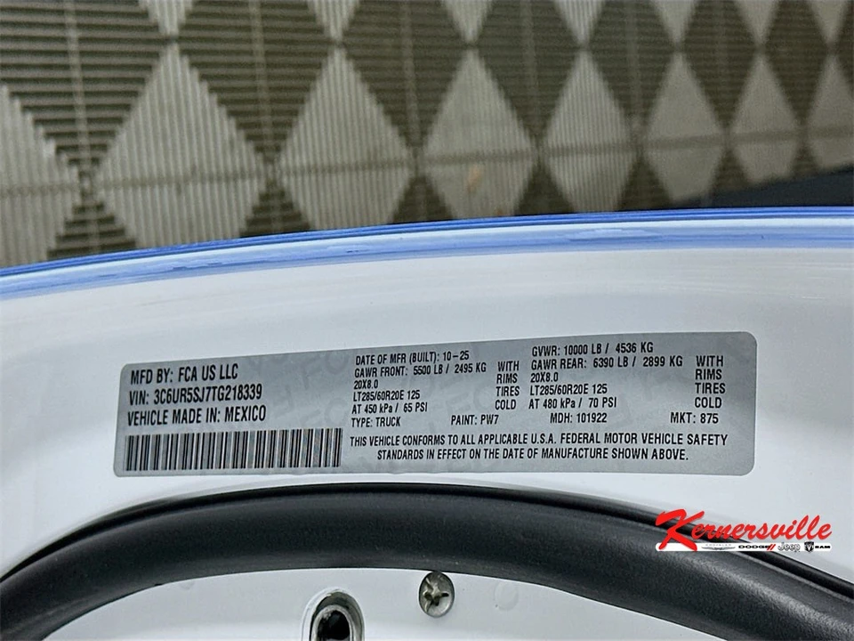 2026 Ram 2500 - Image 19 of 21