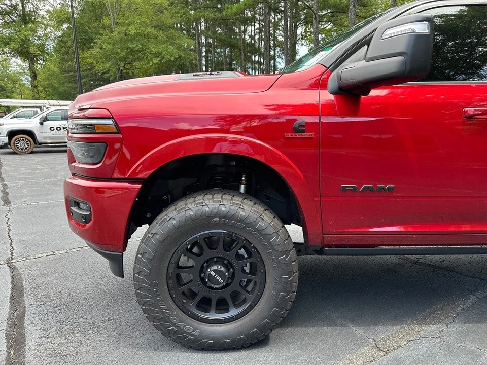 2026 Ram 2500 - Image 7 of 24