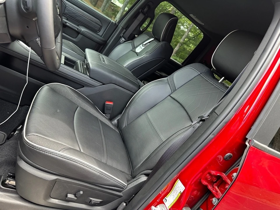 2026 Ram 2500 - Image 16 of 24