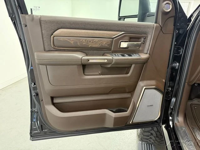 2026 Ram 2500 - Image 12 of 12