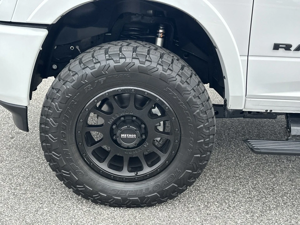 2026 Ram 2500 - Image 14 of 21