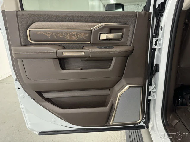 2026 Ram 2500 - Image 7 of 12